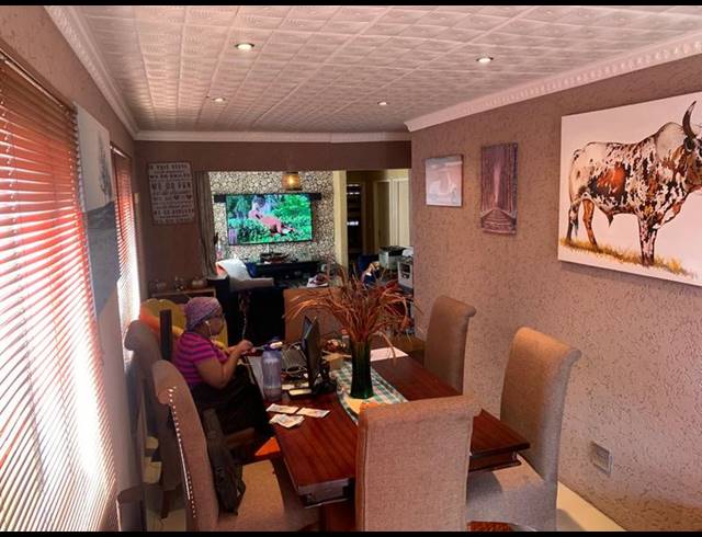 3 BEDROOM HOUSE FOR SALE IN FLEURHOF